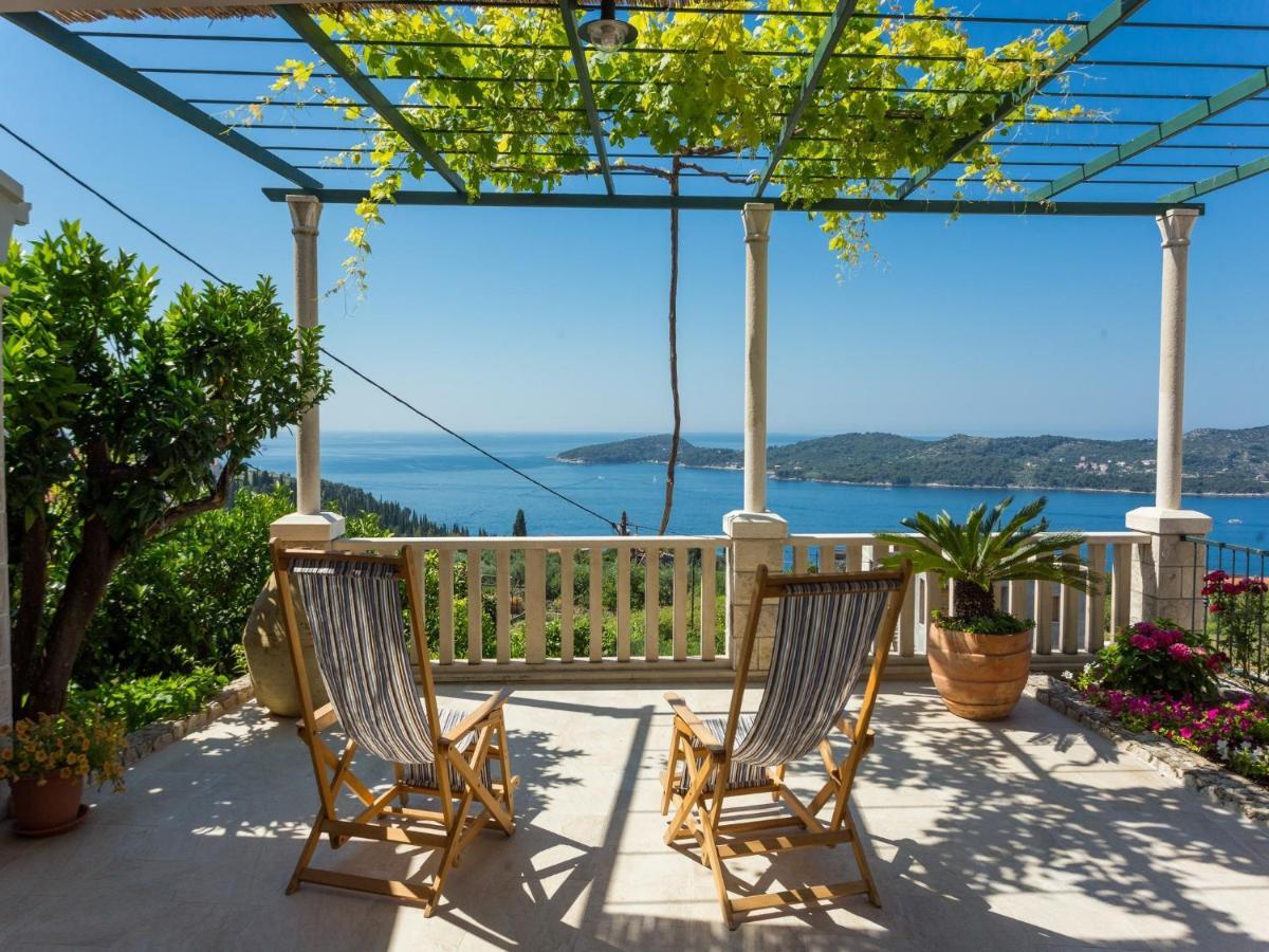 אורסאץ Holiday Home Casa Anka מראה חיצוני תמונה