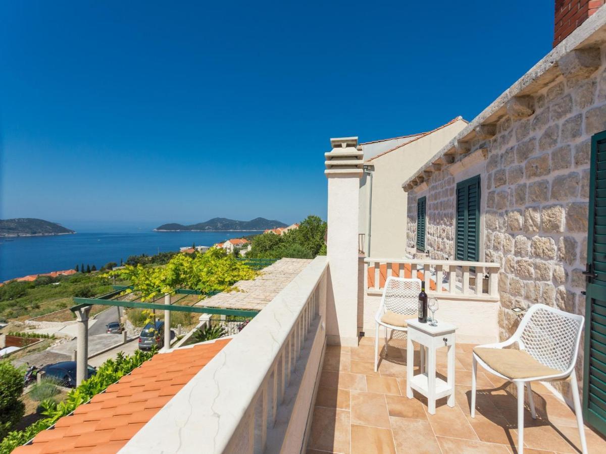 אורסאץ Holiday Home Casa Anka מראה חיצוני תמונה
