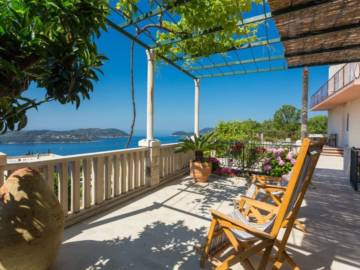 אורסאץ Holiday Home Casa Anka מראה חיצוני תמונה