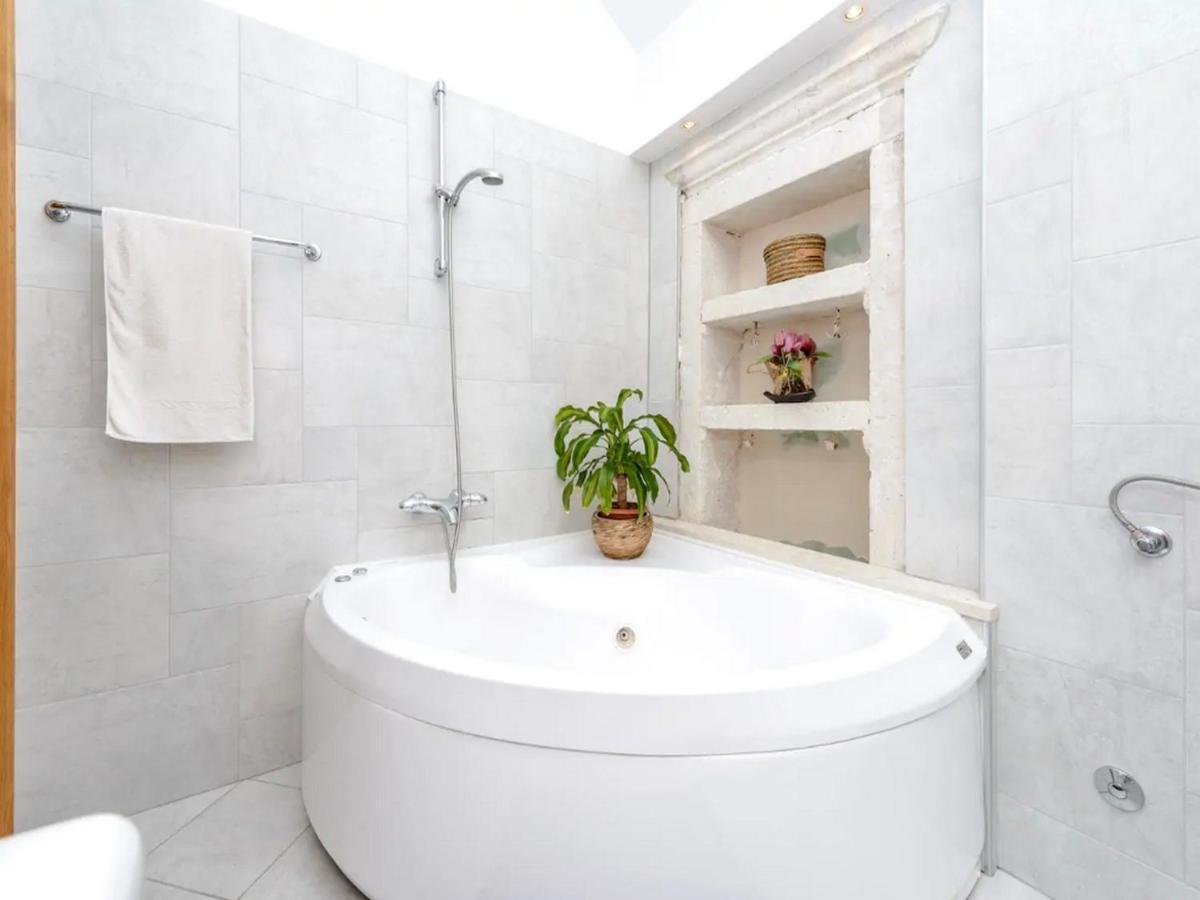 אורסאץ Holiday Home Casa Anka מראה חיצוני תמונה