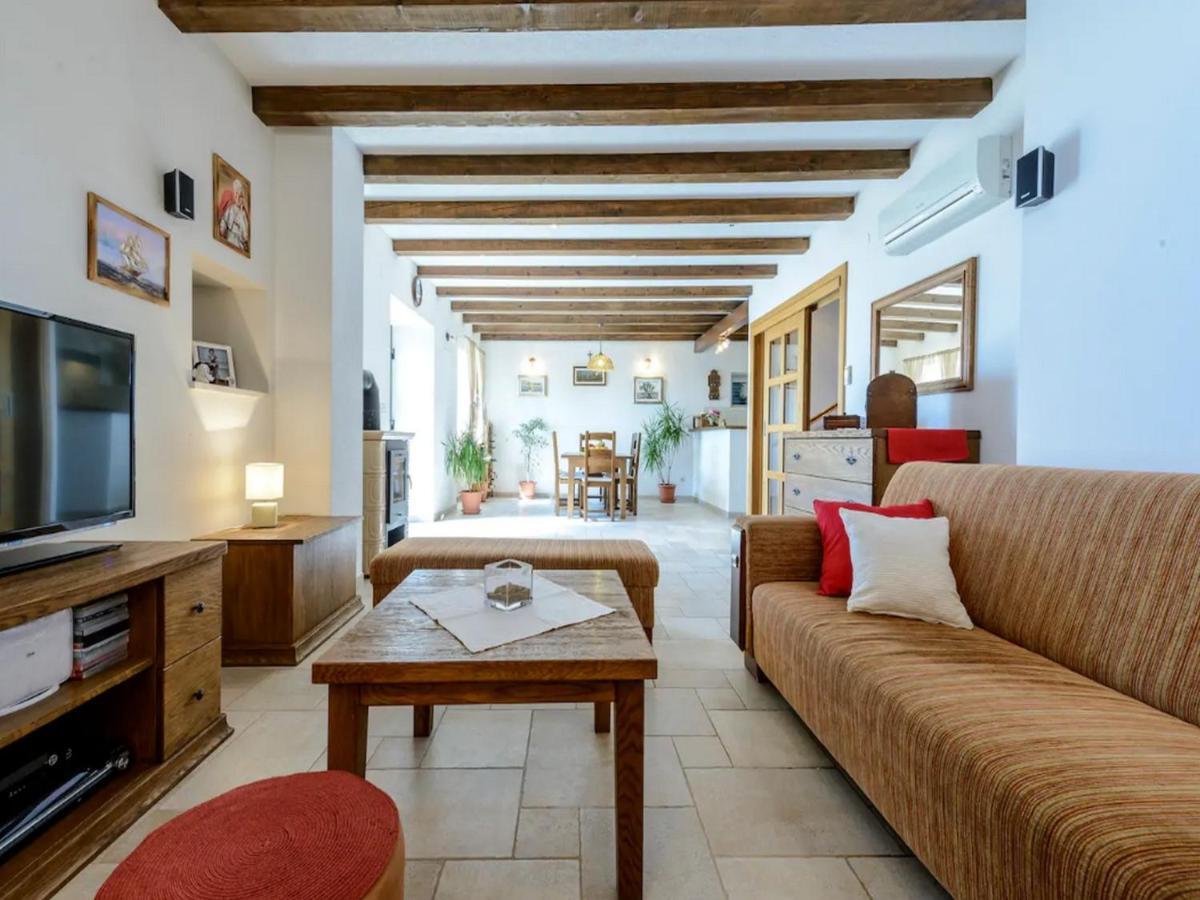 אורסאץ Holiday Home Casa Anka מראה חיצוני תמונה