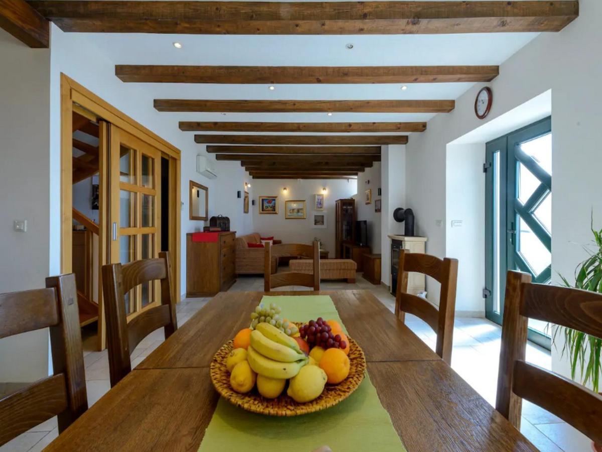 אורסאץ Holiday Home Casa Anka מראה חיצוני תמונה