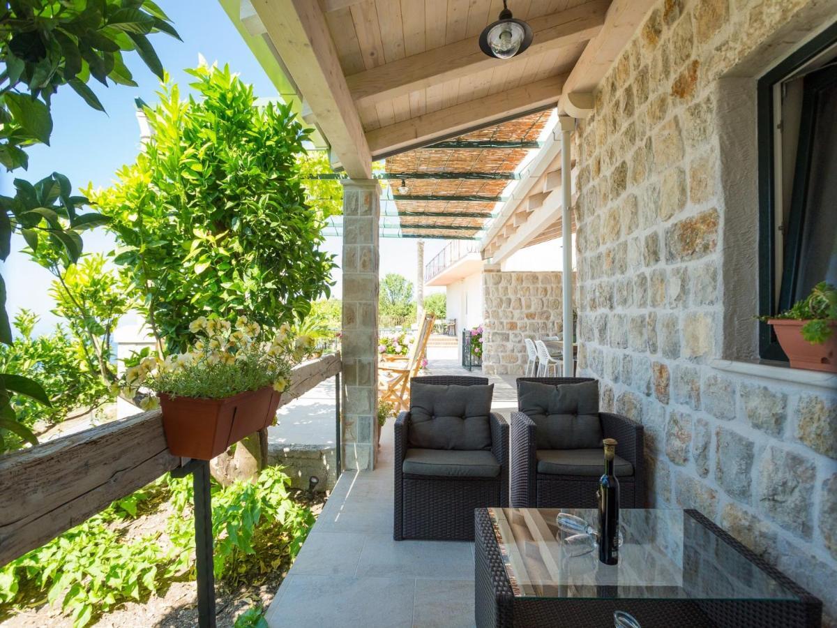אורסאץ Holiday Home Casa Anka מראה חיצוני תמונה