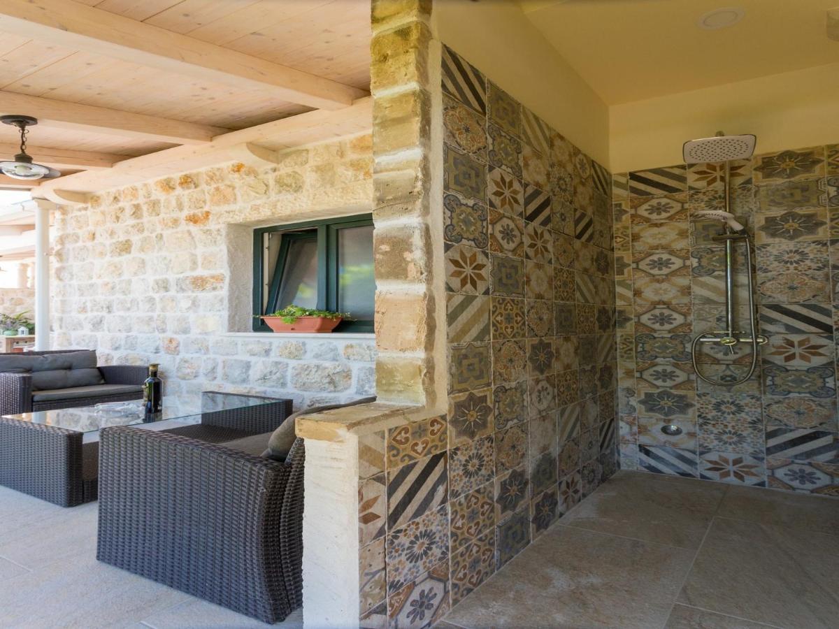 אורסאץ Holiday Home Casa Anka מראה חיצוני תמונה