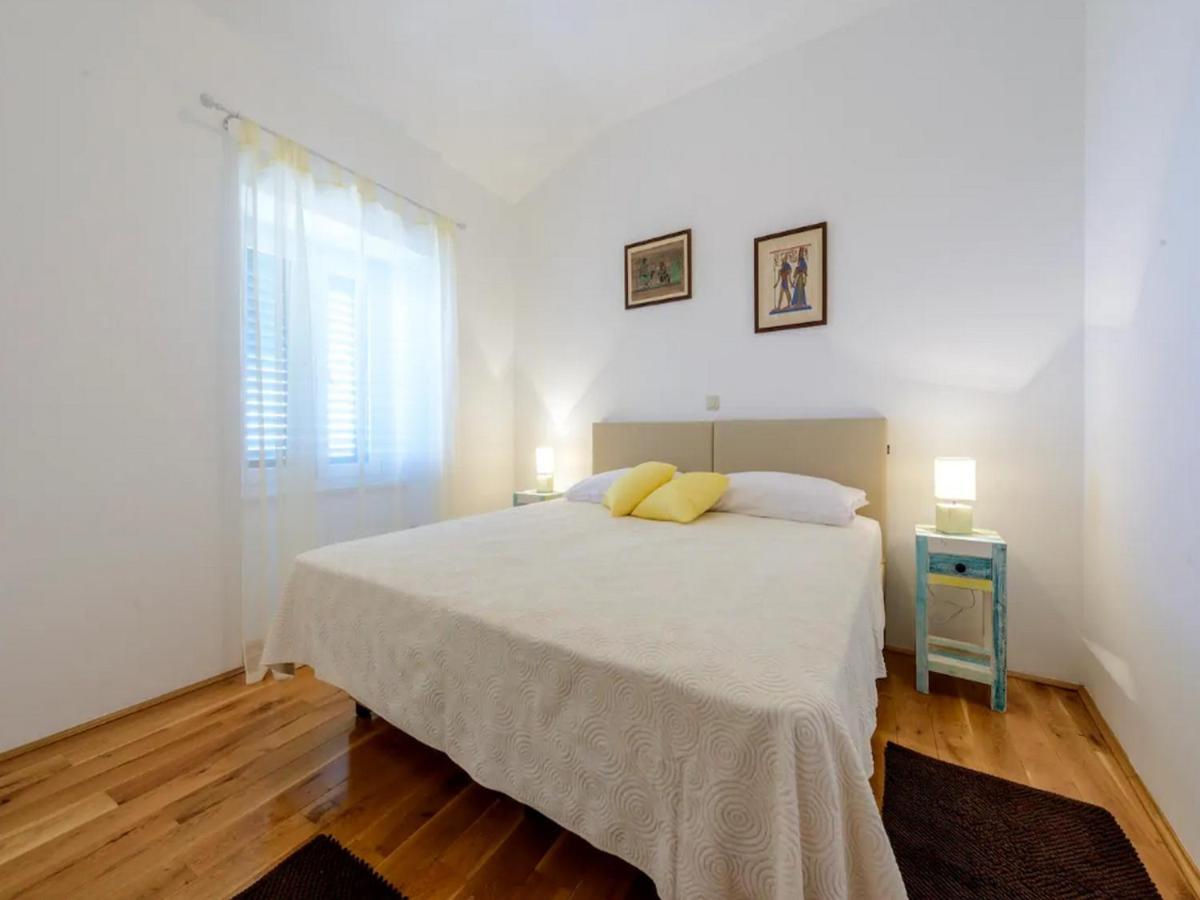 אורסאץ Holiday Home Casa Anka מראה חיצוני תמונה
